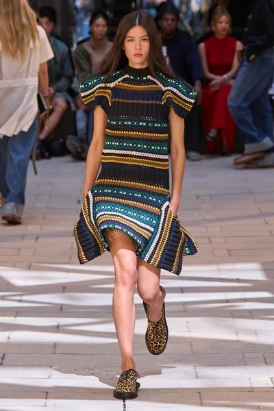 Look 33
